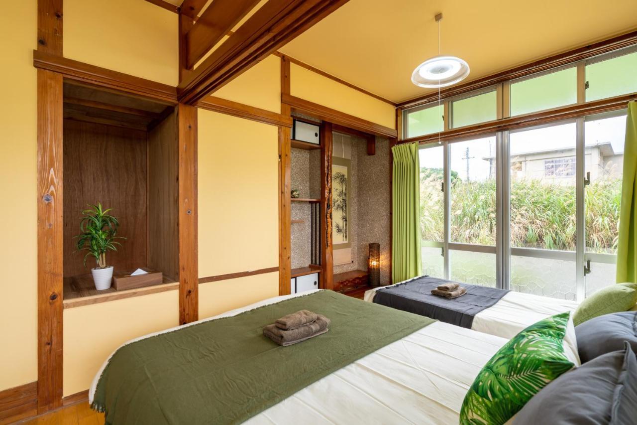 Deluxe Room 130平米 Urumahotel ภายนอก รูปภาพ