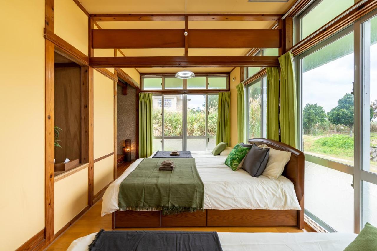 Deluxe Room 130平米 Urumahotel ภายนอก รูปภาพ